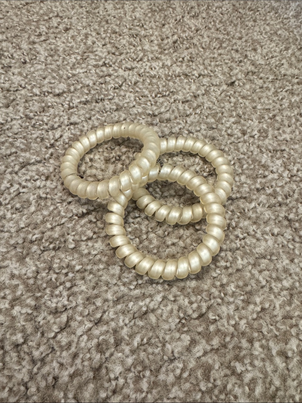 Teleties Coiled Pearl-Effect Stretch Hair Ties - Pearl Cream Set of 3